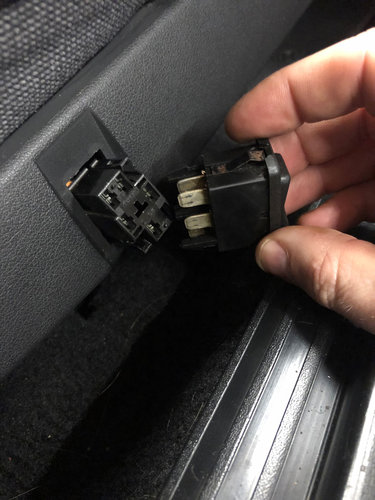 MK2 GTI Electric Recaro switch repair 1.jpg